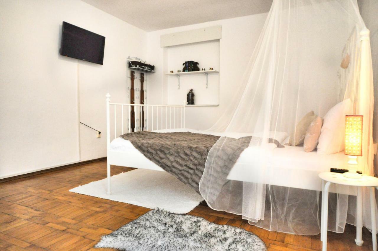 Apartmán Pine House Brašov Exteriér fotografie